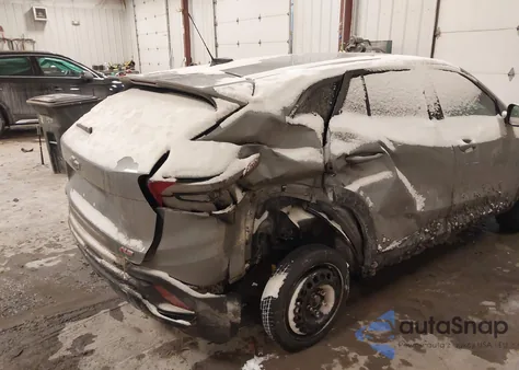 2024 Chevrolet Trax Fwd 1Rs z USA, uszkodzony, nr VIN KL77LGE26RC032288